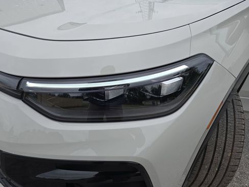 New 2026 Volkswagen Tiguan SE R-Line AWD/4WD image 27