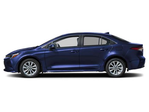 Used 2026 Toyota Corolla XLE FWD image 3