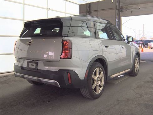 Used 2025 MINI Cooper Countryman S image 2