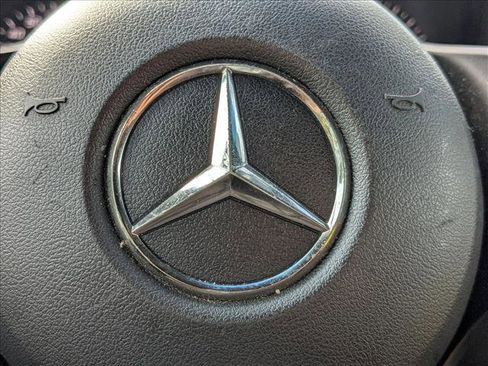 Used 2023 Mercedes-Benz Sprinter 2500 image 13