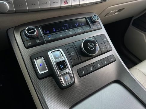 Used 2020 Hyundai Palisade Limited image 25