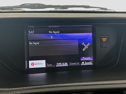 Used 2018 Lexus ES 350 w/ Navigation System Package FWD image 21