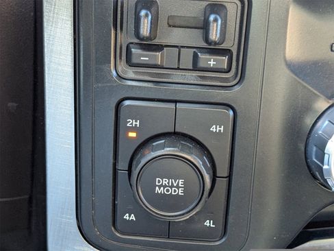 Used 2022 Ford F150 King Ranch image 26