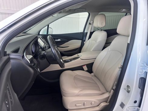 Used 2020 Buick Envision Essence FWD image 9