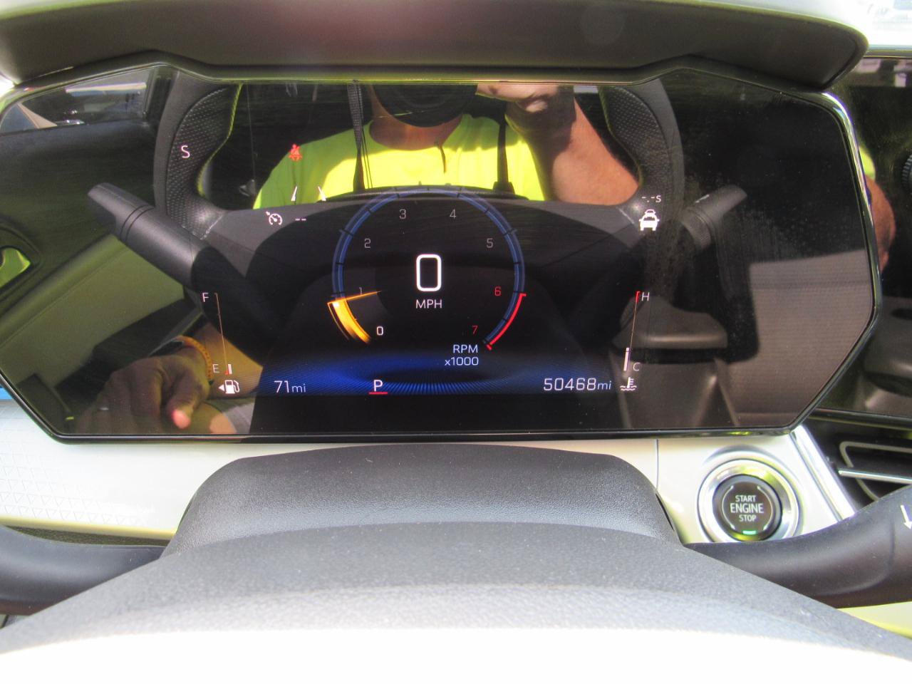 Used 2025 Chevrolet Trax LT FWD image 19