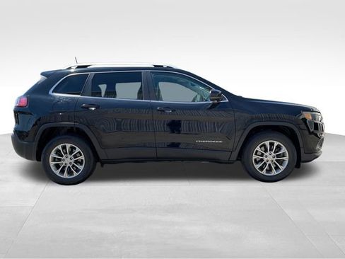 Used 2021 Jeep Cherokee Latitude Plus AWD/4WD image 6