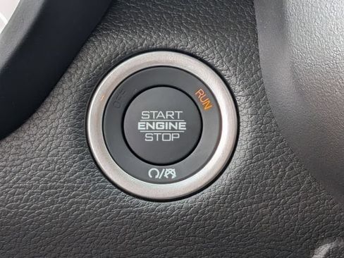 New 2026 RAM 1500 Express AWD/4WD image 23