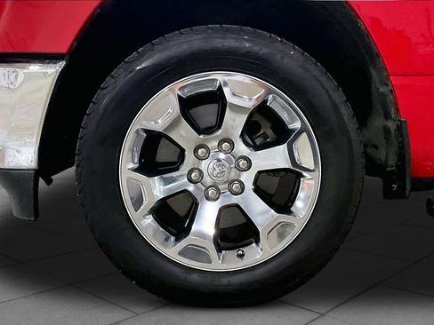 Used 2019 RAM 1500 Big Horn AWD/4WD image 11