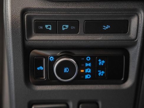 Certified 2023 Ford F150 Lariat w/ Equipment Group 502A High image 47