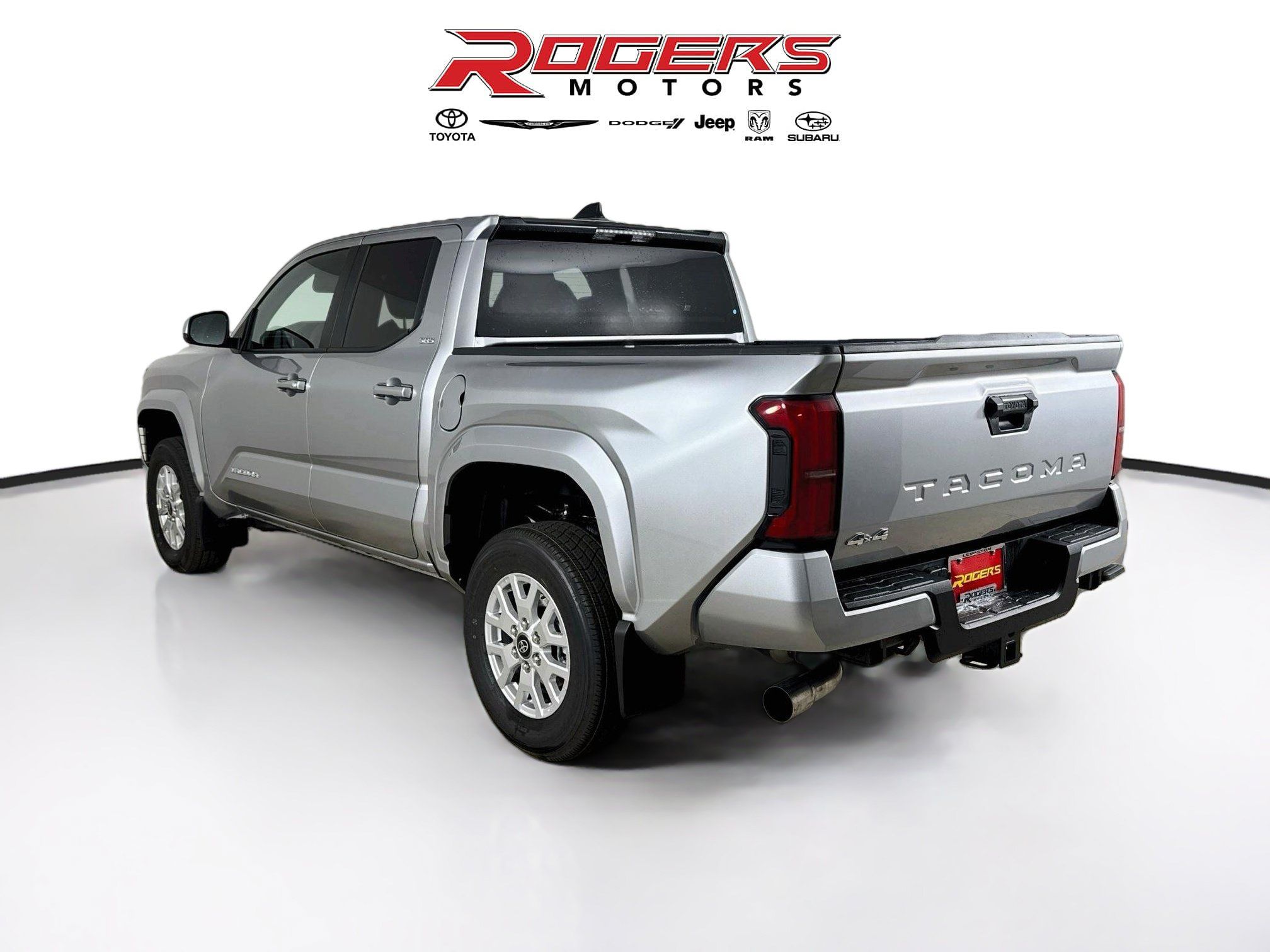 Certified 2026 Toyota Tacoma SR5 AWD/4WD image 6