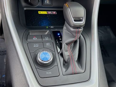 Used 2025 Toyota RAV4 XSE image 23