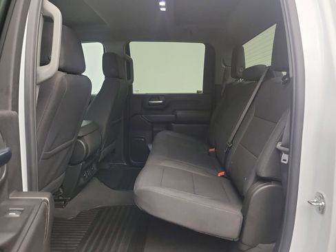 Used 2025 Chevrolet Silverado 2500 Custom w/ Custom Convenience Package image 11