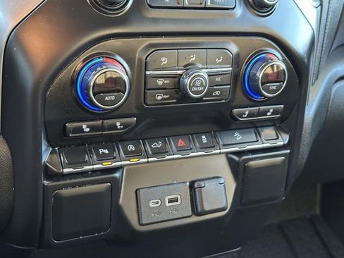 Used 2019 Chevrolet Silverado 1500 LT w/ All-Star Edition image 15