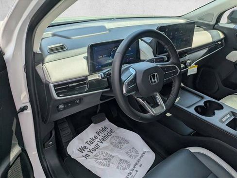 Used 2024 Honda Prologue Touring image 9