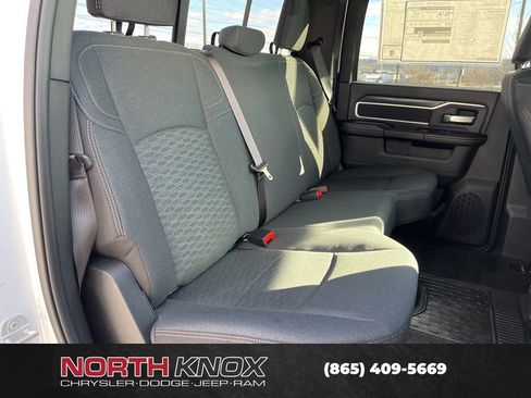 New 2026 RAM 4500 4x4 Crew Cab DRW image 21