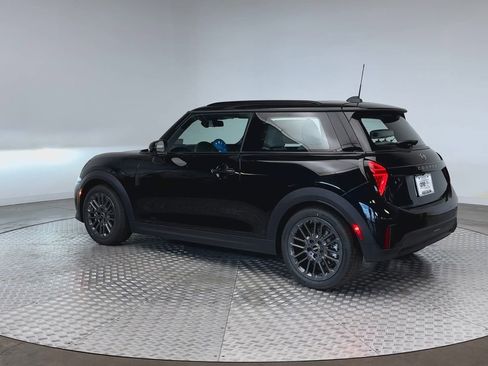 New 2026 MINI Cooper 2-Door Hardtop FWD image 6