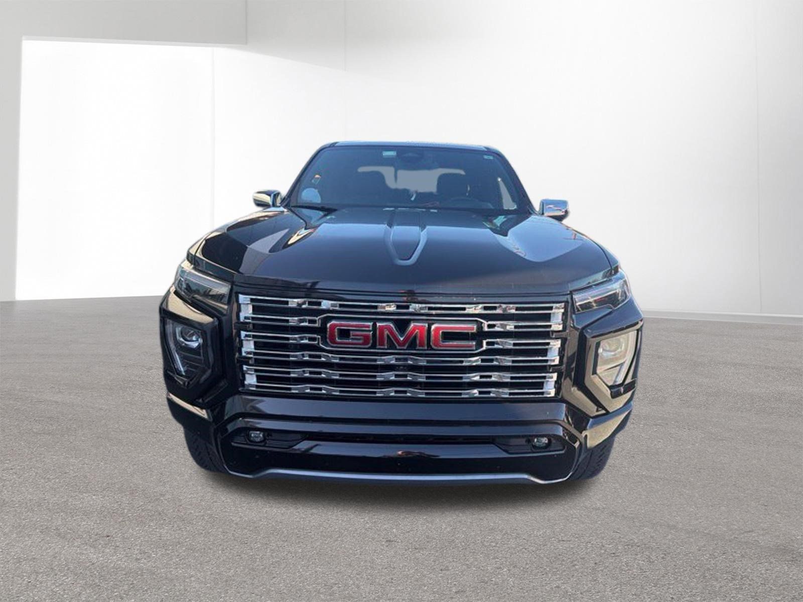 Used 2023 GMC Canyon Denali AWD/4WD image 8