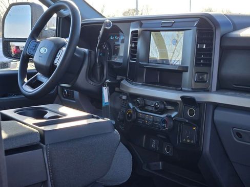 New 2026 Ford F250 XLT w/ Snow Plow Prep Package image 7