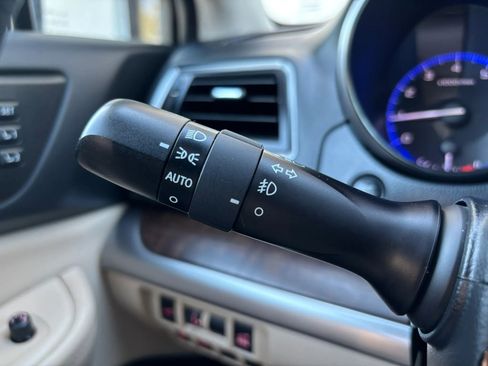 Used 2018 Subaru Outback 2.5i Limited w/ Popular Package #2 image 25