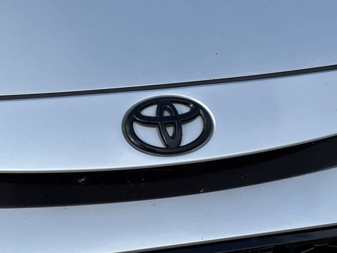 Used 2024 Toyota Corolla XSE FWD image 16