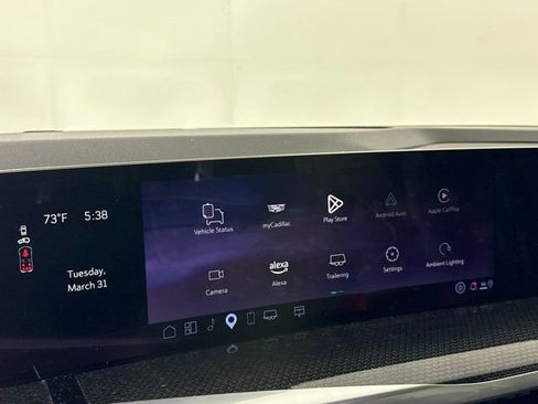 Used 2025 Cadillac Escalade V image 16