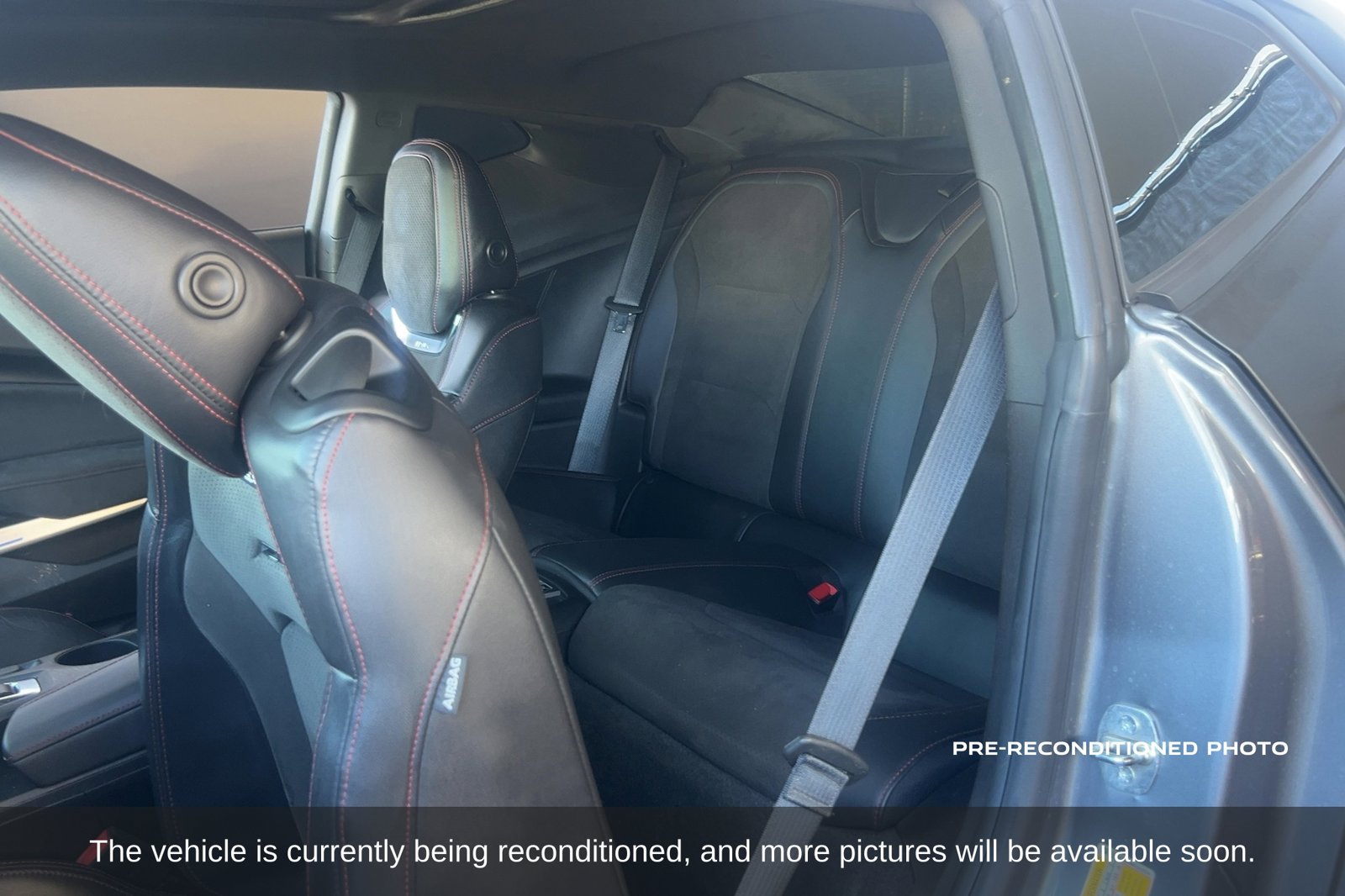 Used 2021 Chevrolet Camaro ZL1 RWD image 12