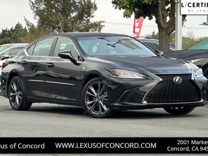 Used 2021 Lexus ES 350 F Sport w/ Accessory Package 2