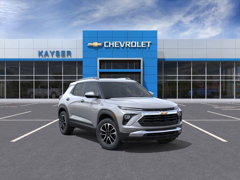 New 2026 Chevrolet TrailBlazer LT w/ Driver Confidence Package FWD image 36