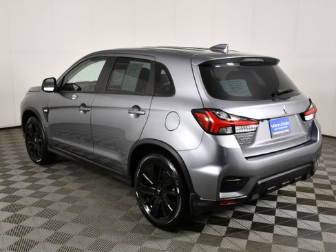 Used 2024 Mitsubishi Outlander Sport LE image 8