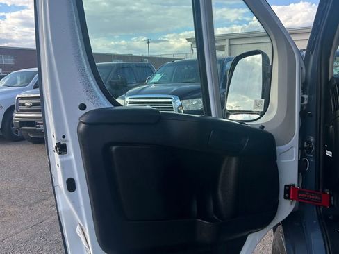 Used 2018 RAM ProMaster 2500 image 8