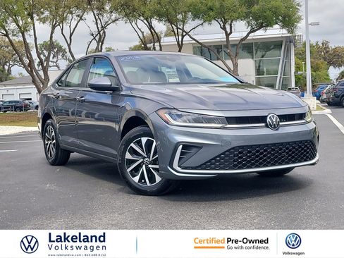 Certified 2025 Volkswagen Jetta S image 1