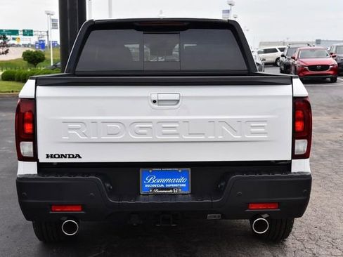 New 2026 Honda Ridgeline Black Edition image 6