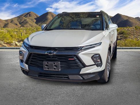 Used 2023 Chevrolet Blazer RS w/ Driver Confidence II Package image 11