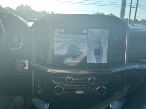 Certified 2022 Ford F150 Platinum w/ Equipment Group 701A High image 23