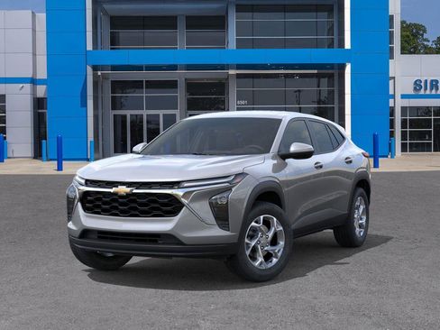 New 2026 Chevrolet Trax LS w/ LS Convenience Package image 6