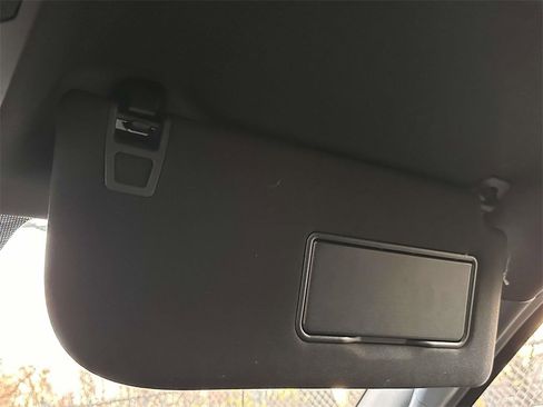 Used 2022 Ford F350 Lariat w/ Black Appearance Package image 28