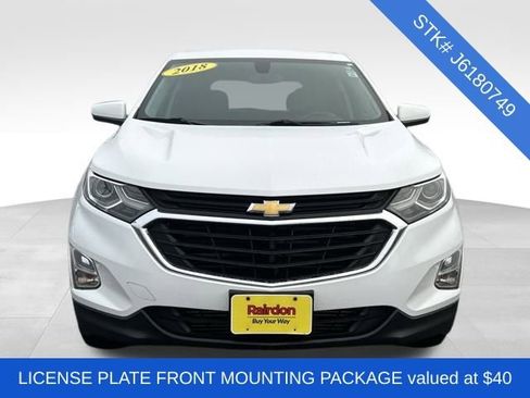 Used 2018 Chevrolet Equinox LT image 2