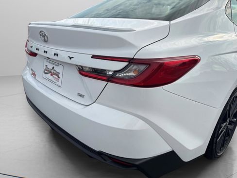 Certified 2025 Toyota Camry SE w/ Convenience Package image 30