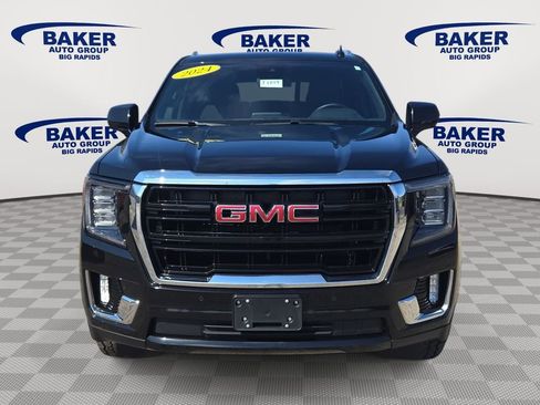 Used 2024 GMC Yukon SLE image 8