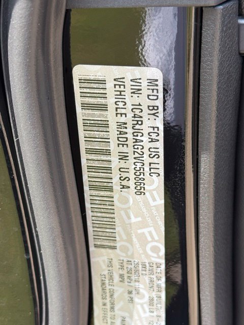 New 2027 Jeep Grand Cherokee Laredo X RWD image 33