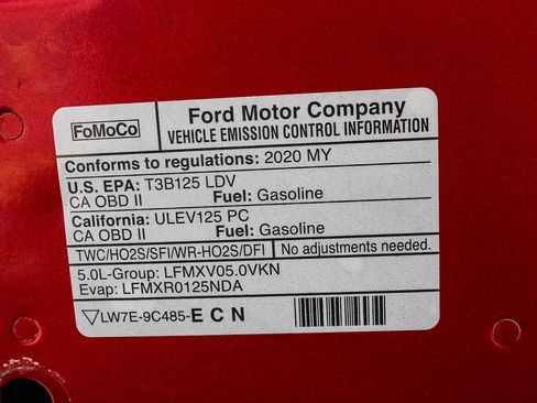 Used 2020 Ford Mustang GT Premium w/ Equipment Group 401A RWD image 28