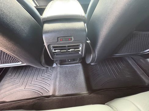 Certified 2021 Lincoln Corsair Reserve w/ Equipment Group 201A image 21