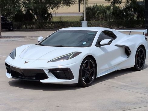 Used 2023 Chevrolet Corvette Stingray Convertible w/ 1LT RWD image 2