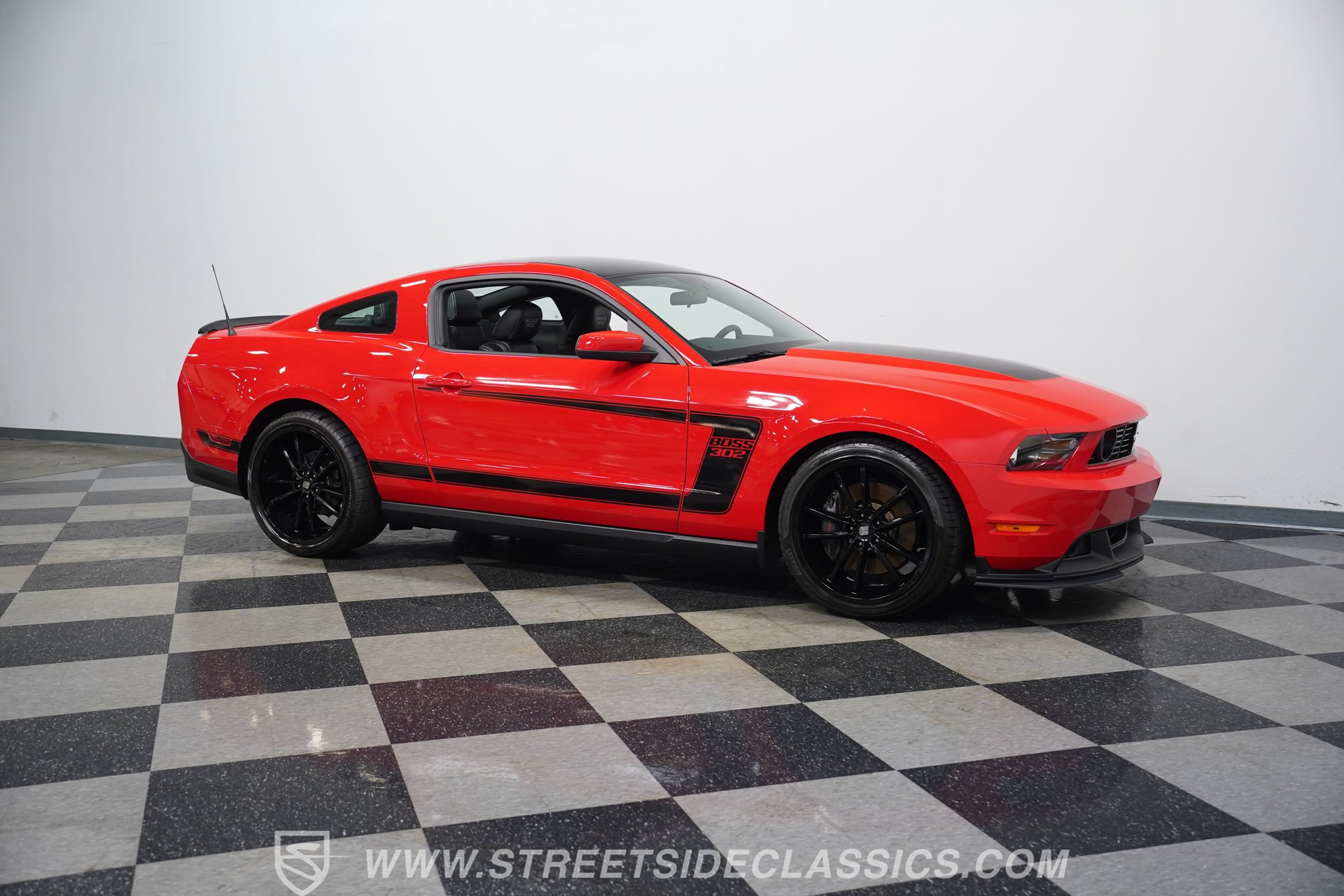 Used 2012 Ford Mustang Boss 302 w/ Boss 302 Accessory Pkg RWD image 15