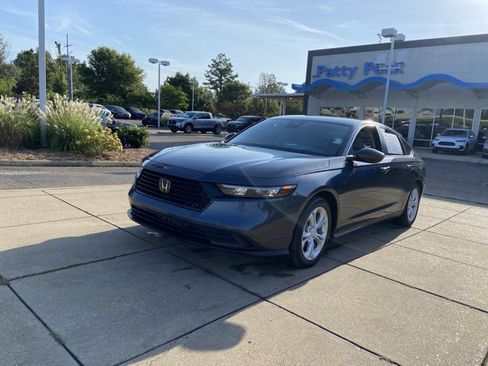 Used 2024 Honda Accord LX image 4