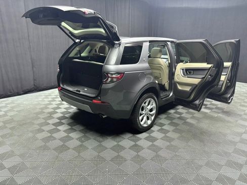 Used 2016 Land Rover Discovery Sport HSE image 21