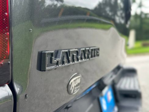 Used 2021 RAM 1500 Laramie AWD/4WD image 15