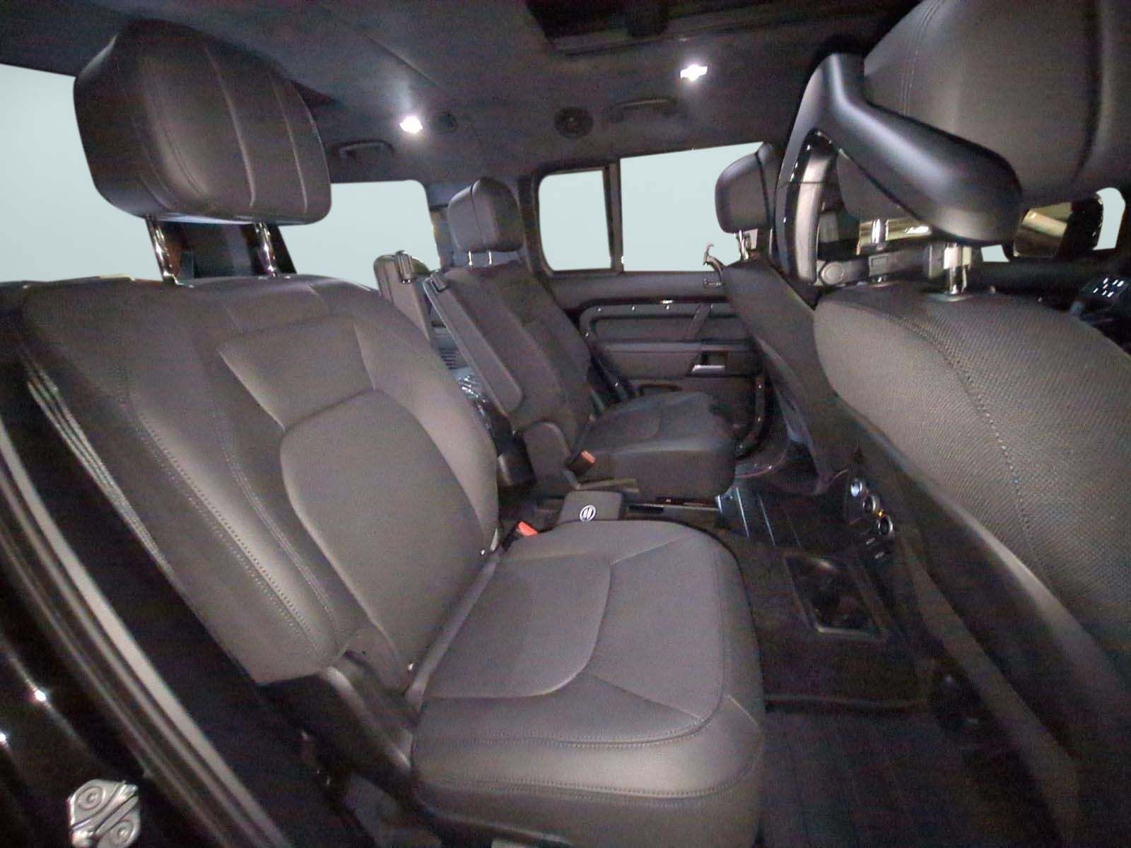 New 2026 Land Rover Defender 130 V8 AWD/4WD image 29