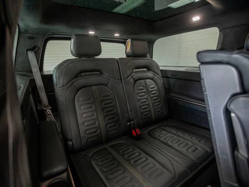 Used 2023 Rivian R1S Adventure AWD/4WD image 27