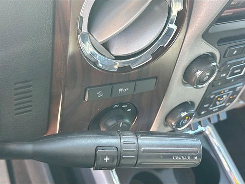 Used 2016 Ford F250 Lariat w/ Lariat Ultimate Package image 16